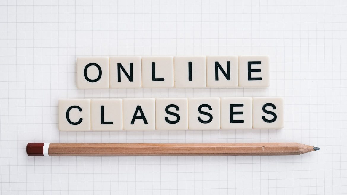 Avantages et inconvénients des cours en ligne